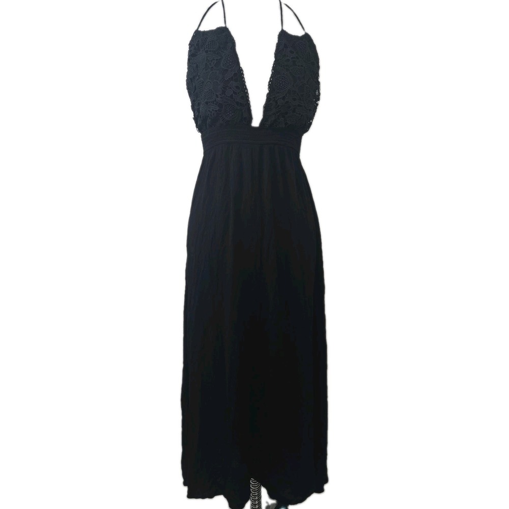 Obsessive Love Junior Medium Black Gauze Crinkle Maxi Crochet Halter Dress